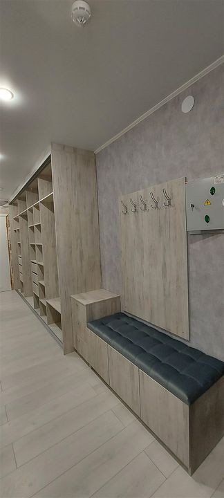 Прихожая на заказ, Казань — фото работы 5: Прихожая с банкеткой